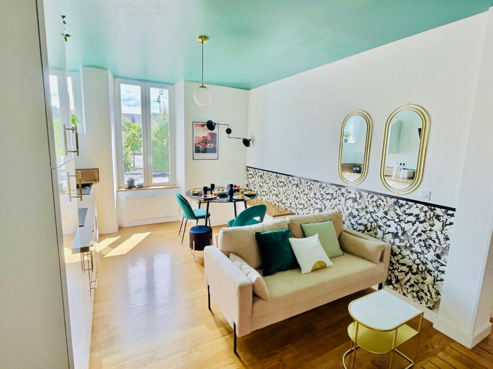 101 - Appartement Elegant Art Deco Pres Du Centre Ville ベルフォール エクステリア 写真